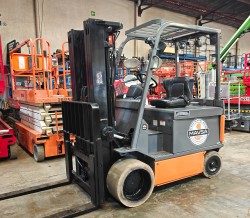 Toyota 7FBCU35 4 ton Montacargas Electrico